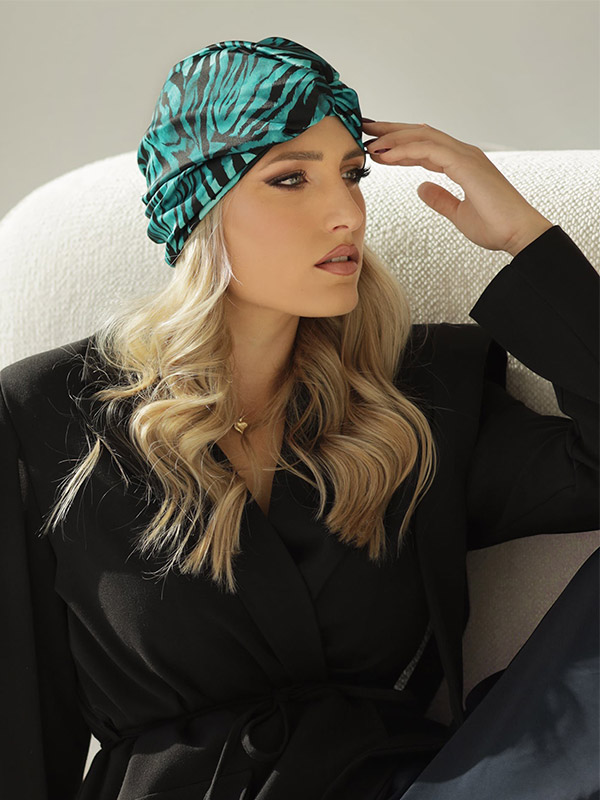 Turbani-na-preklop-Animal-green-black